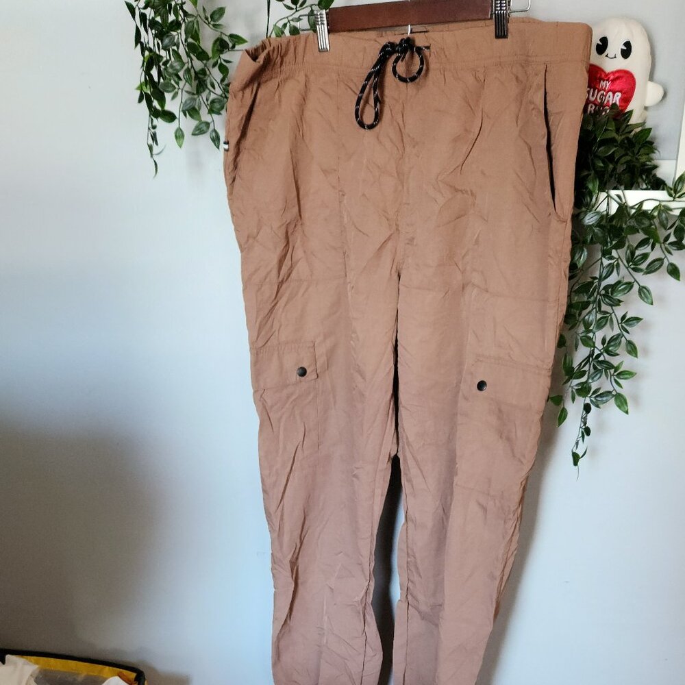 Edgar + Ash Cargo Lightweight Pants